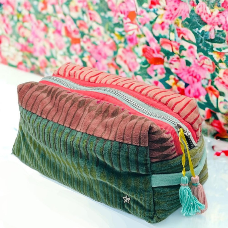 Kosmetiktasche Mastermind L mint