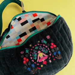 Täschchen Sling Yoga Flowercircle