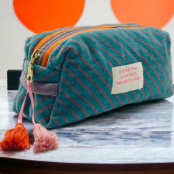 Cosmetic Pouch Yoga S turk viola