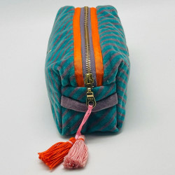 Cosmetic Pouch Yoga S turk viola