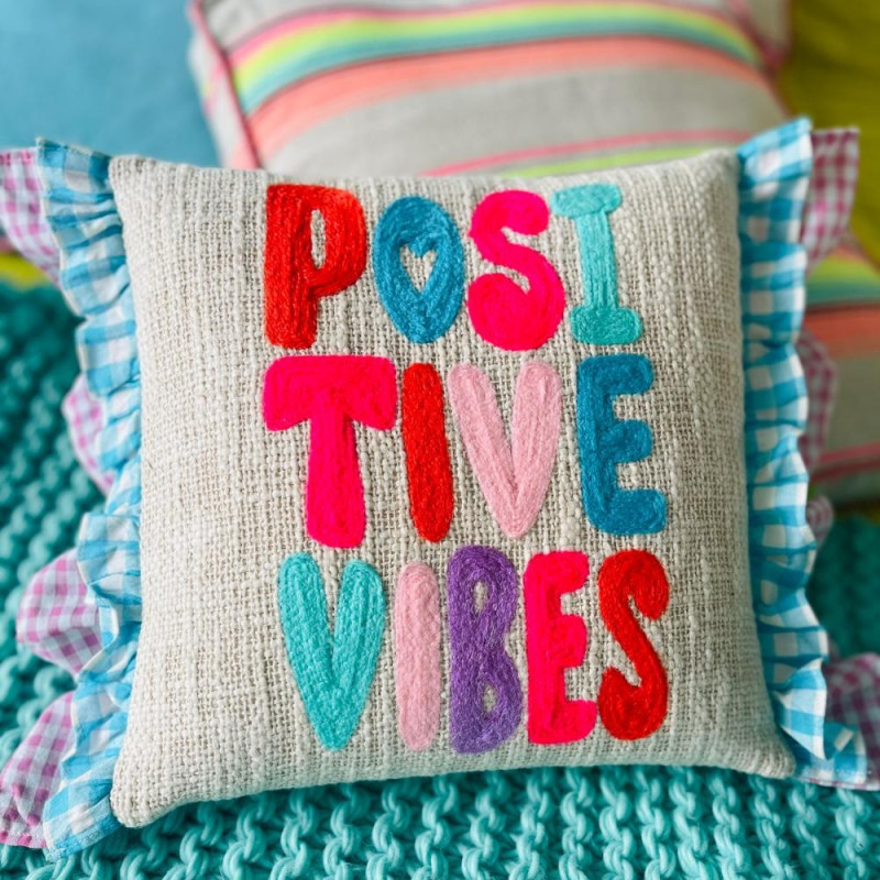 Cushion cover Positive vibe 3030