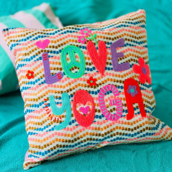 Cushion cover Love Yoga 5050