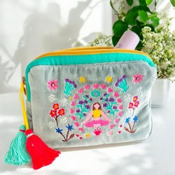 Kosmetiktasche S Samt yoga flowercircle skyblue